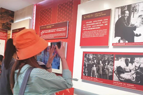 不忘初心参观双清别墅，重温党史感受革命情怀 ——公海gh555000aa国际党委赴香山双清别墅召开主题党日活动